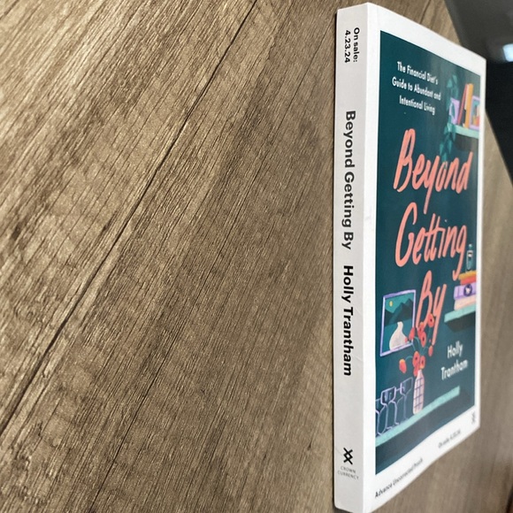Beyond getting by by Holly Trantham paperback book. - Picture 3 of 4